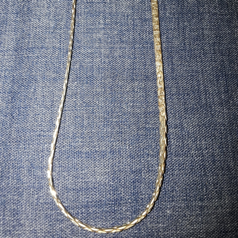 9" Silver Chain